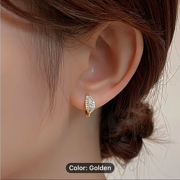Golden Leaf Earrings - Picture 1 of 6
